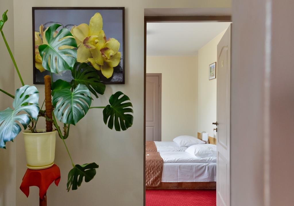 Harmonia Hotel เบียวา พอดลาสกา ภายนอก รูปภาพ